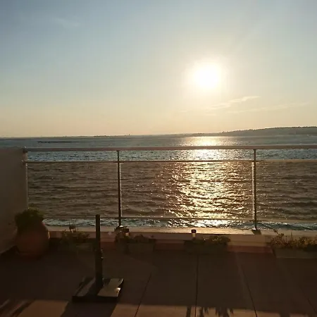 T2 A Balaruc-les-bains, Vue Sur L'etang, Climatise, Parking Prive, Wifi - Fr-1-503-142 شقة *
